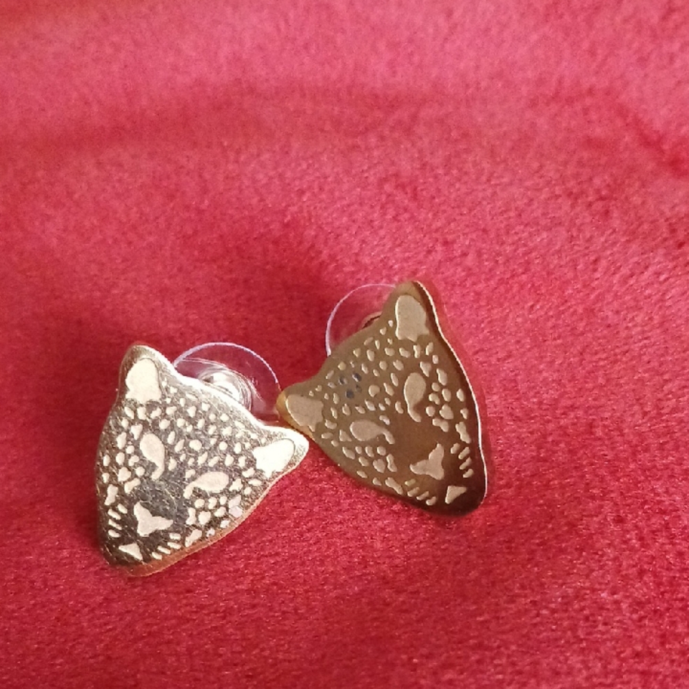Gold Leopard Stud Earrings